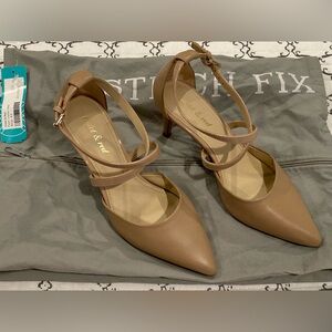 Violet & Red “Pyper” Beige Leather Heels / Pumps Size 6 1/2 *New Other See Pics*